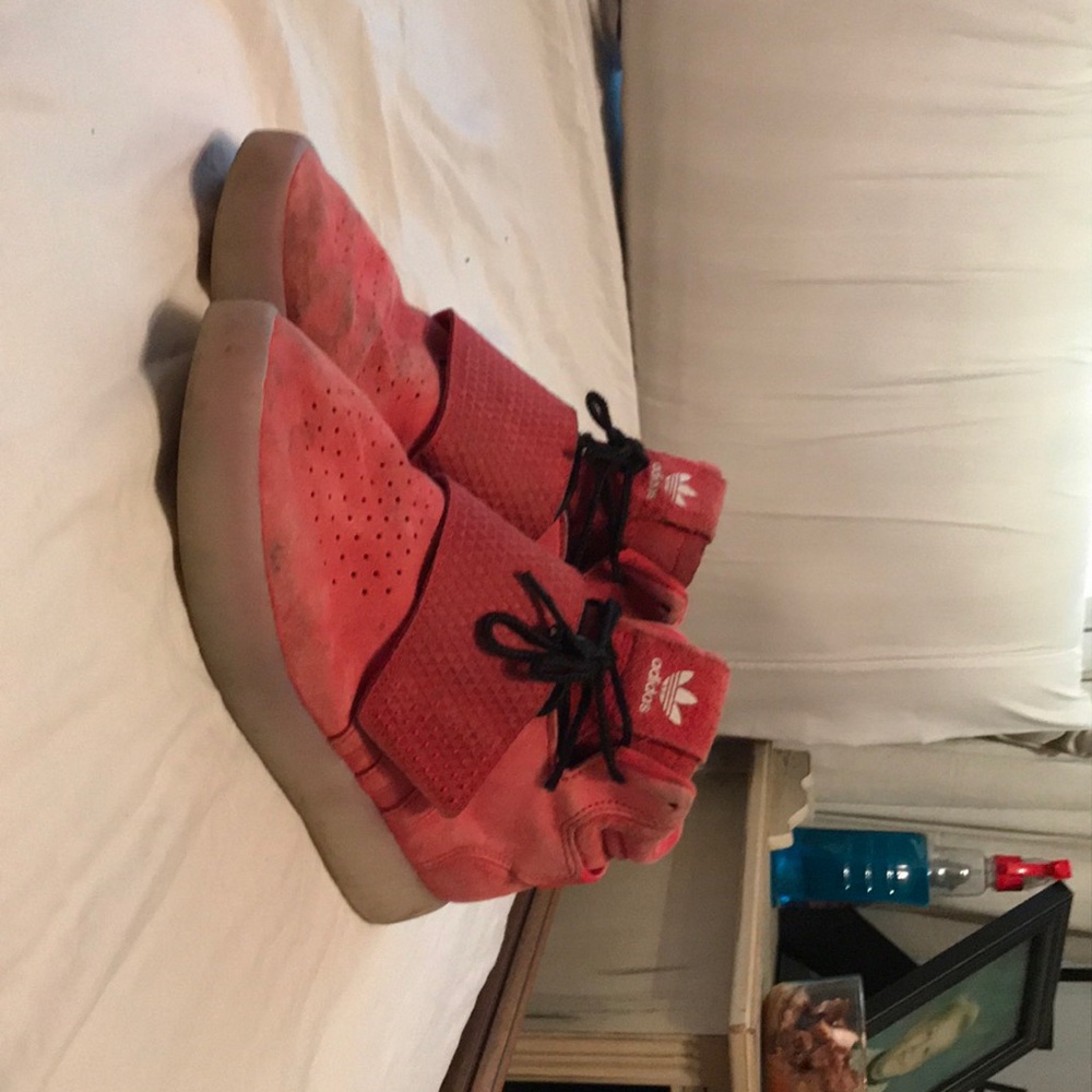 Men’s addidas Tubulars size 8